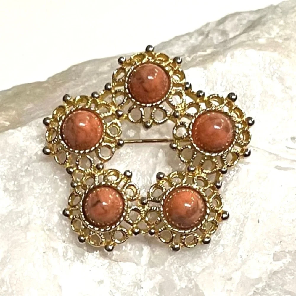 Vintage Sarah Coventry Signed Brooch